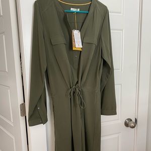 Orvis Pack & Go dress.  Size L. NWT